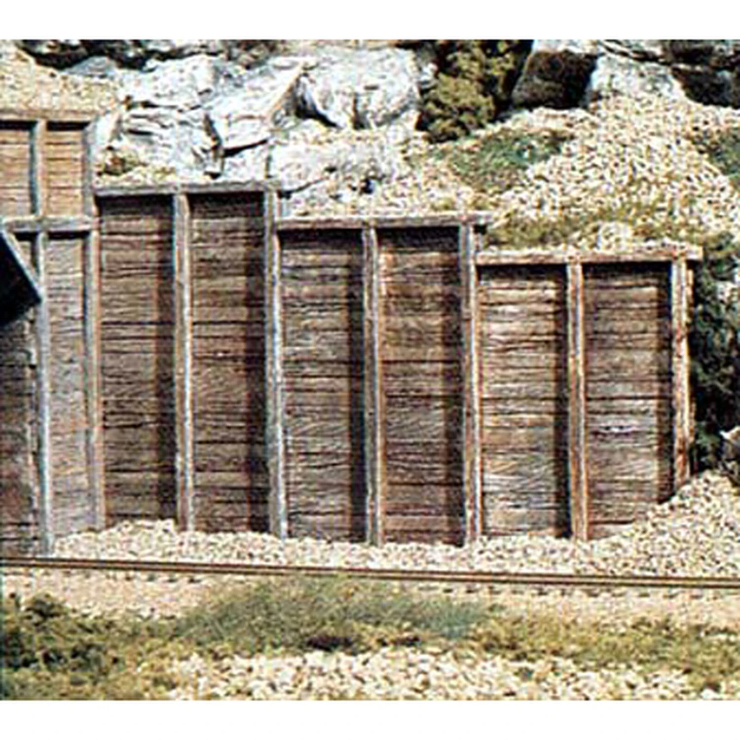 Woodland Scenics N Retaining Wall, Timber (6) 3 Woodland Scenics N Retaining Wall, Timber (6)