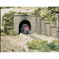 Woodland Scenics HO Single Tunnel Portal, Random Stone
